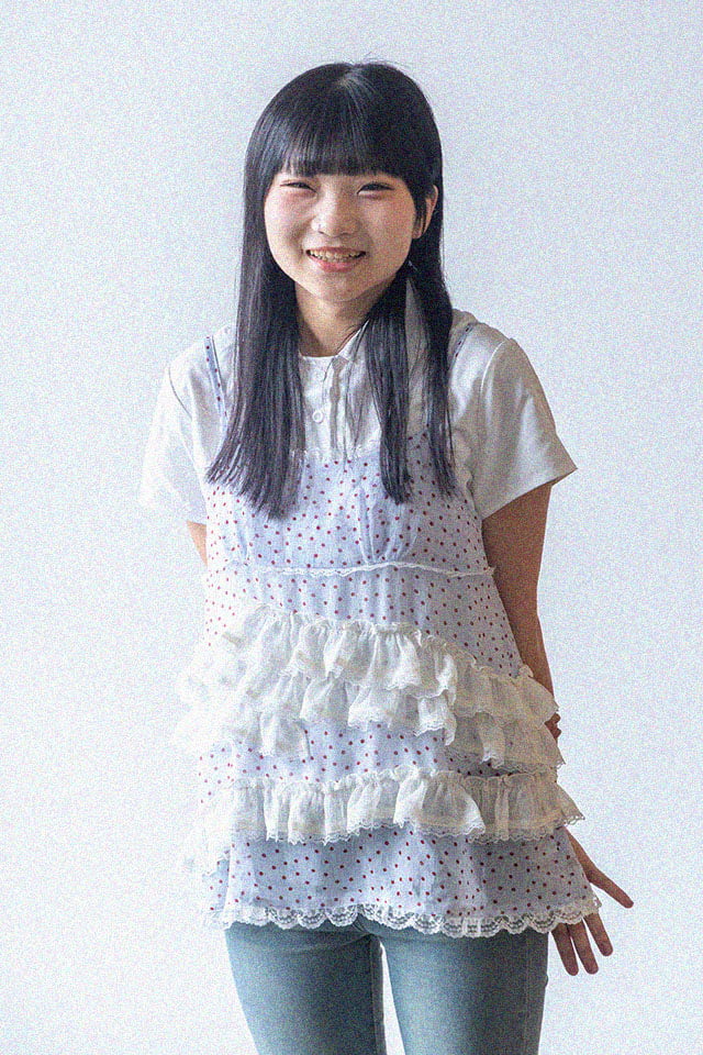 アシスタント　上田　千智
